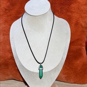 Elegant Green Pendant Necklace